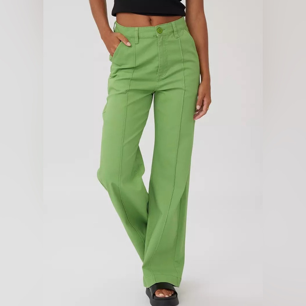COTTON ON. Size 6 pants. GREEN